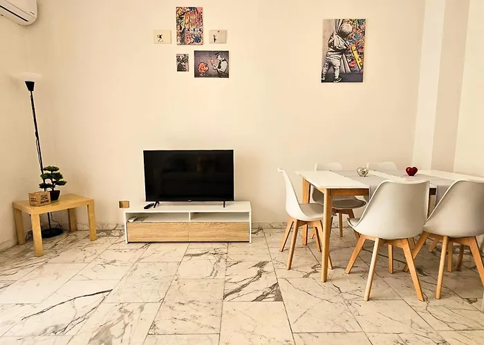 Urban Street Apartment Roma