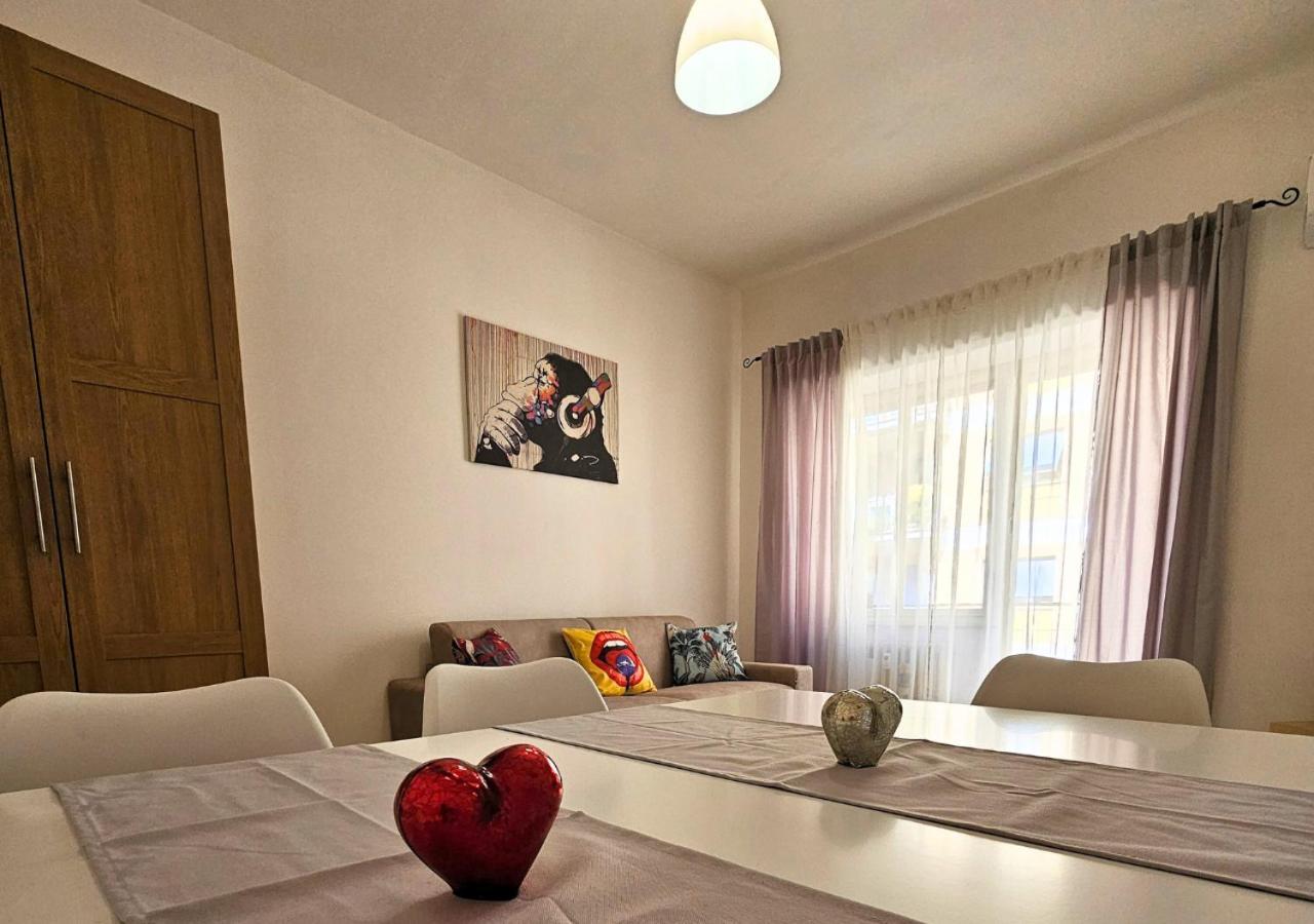 Urban Street Apartment Rome